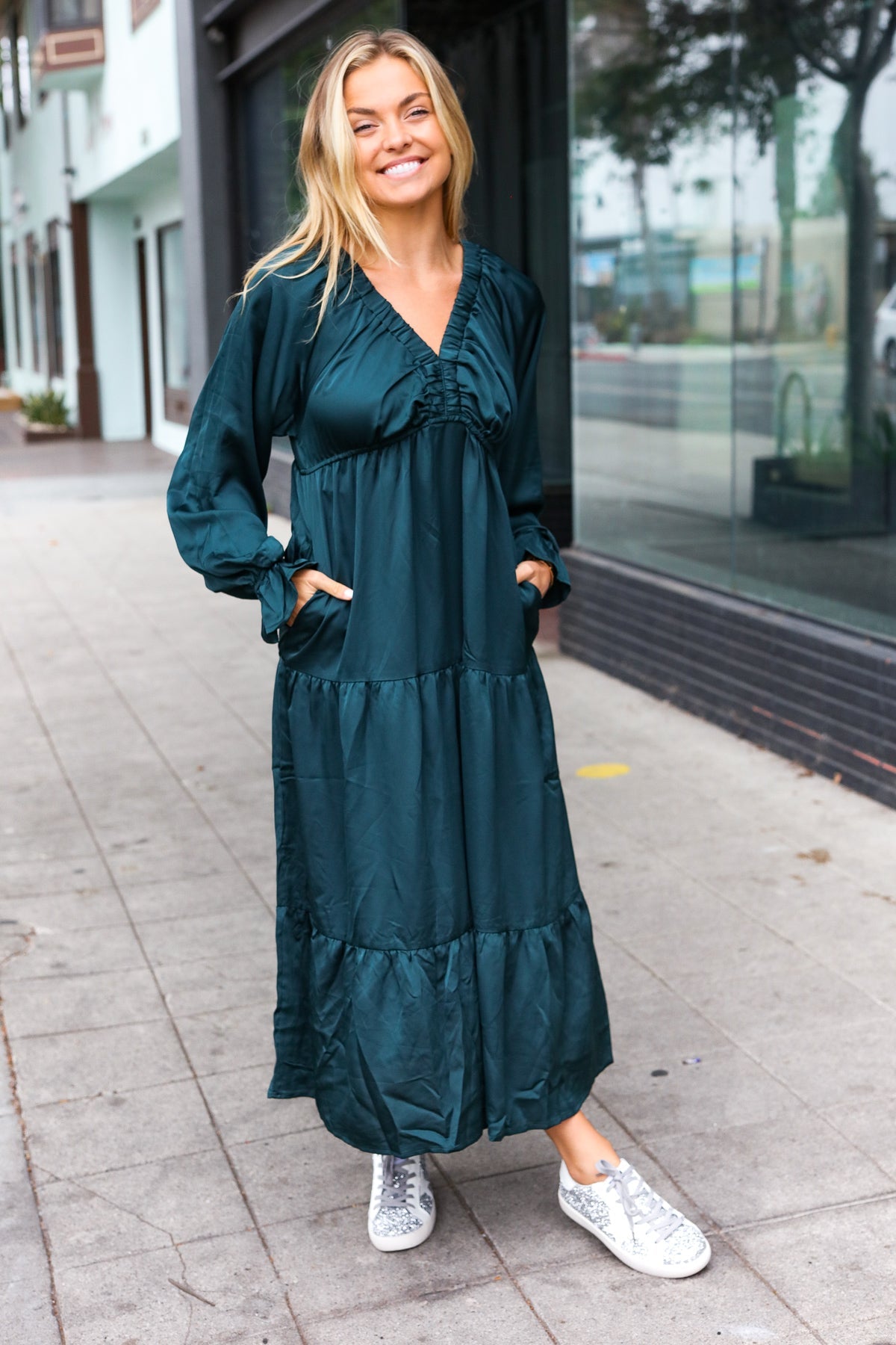 Elegant Hunter Green Elastic V Neck Tiered Satin Maxi Dress