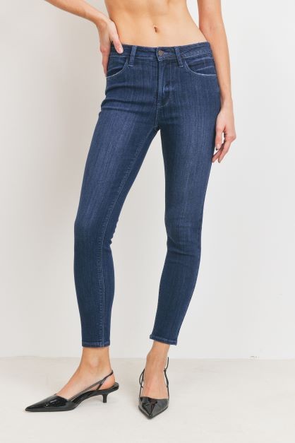 Mid-rise super stretch skinny