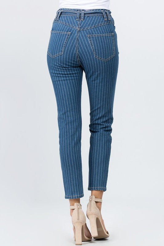 STRIPED SKINNY ANKLE LENGTH DENIM W/ BELT