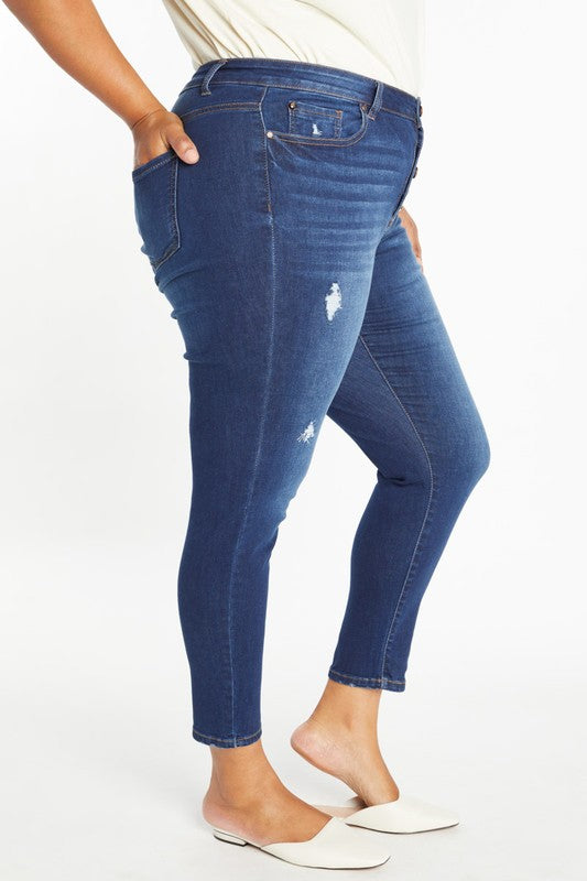 CURVY DESTRUCTED ANKLE SKINNY