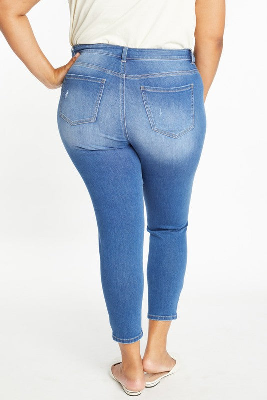 CURVY DESTRUCTED ANKLE SKINNY