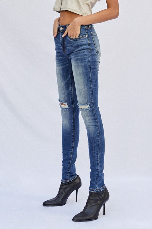 MID-RISE ANKLE SKINNY JEANS