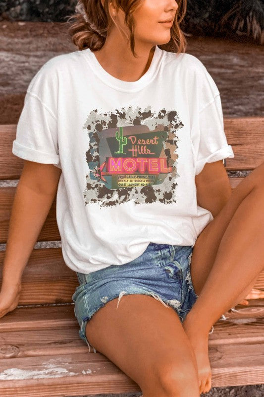 RETRO WESTERN COLLAGE GRAPHIC TEE