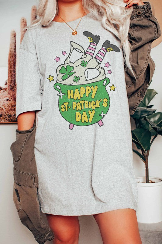 HAPPY ST PATRICK'S DAY GRAPHIC TEE