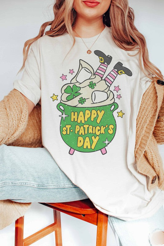 HAPPY ST PATRICK'S DAY GRAPHIC TEE