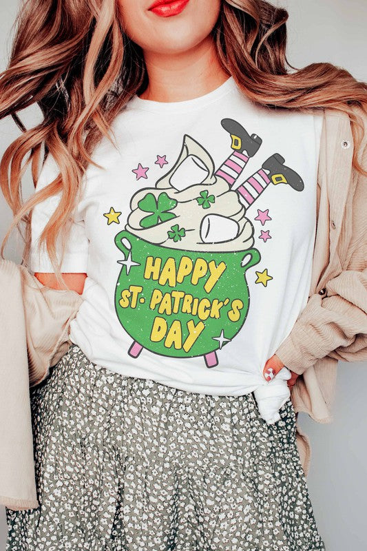 HAPPY ST PATRICK'S DAY GRAPHIC TEE