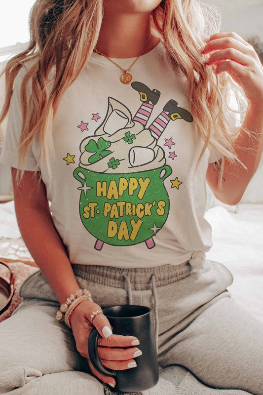 HAPPY ST PATRICK'S DAY GRAPHIC TEE