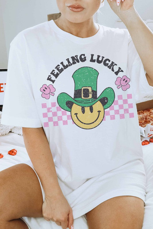 FEELING LUCKY GRAPHIC TEE