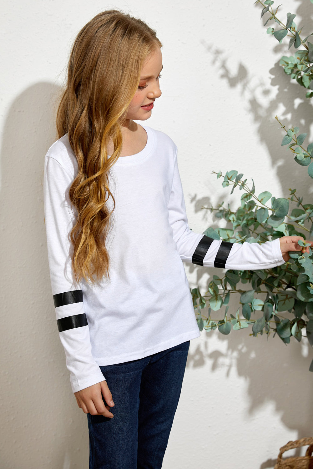 Girls Striped Round Neck Long Sleeve Top