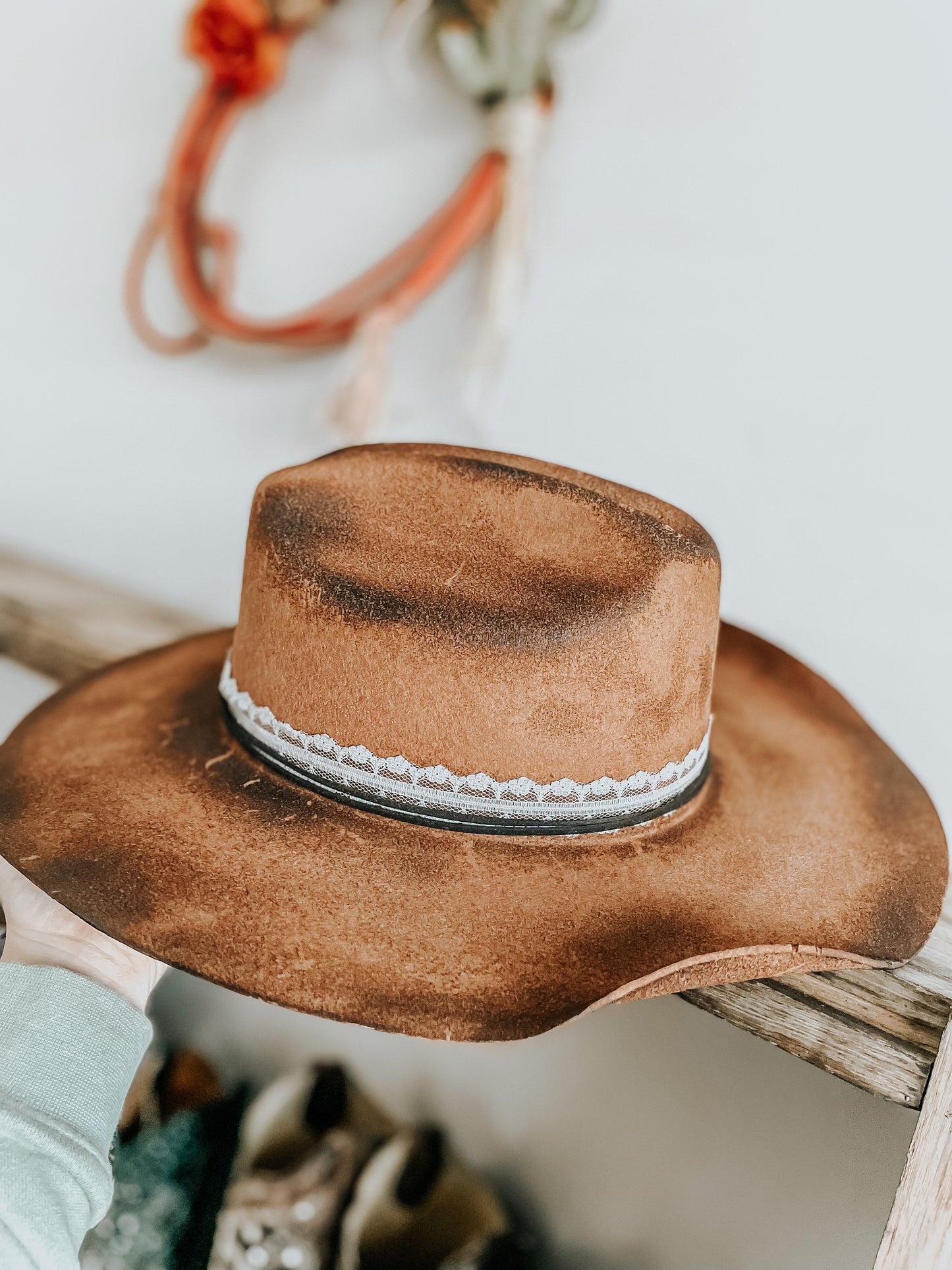 Blackjack Distressed Cowboy Hat