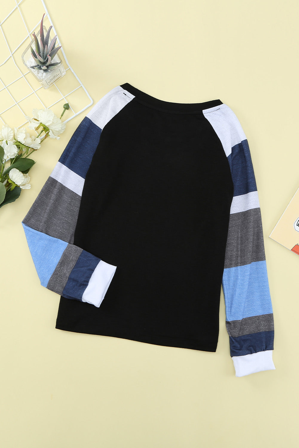 Girls Striped Raglan Sleeve Round Neck Top