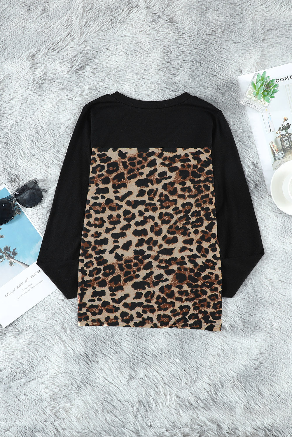 Girls Printed V-Neck Long Sleeve Top